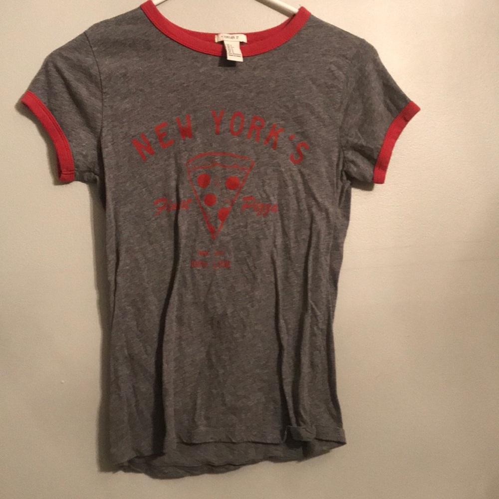 New York pizza Graphic tee
